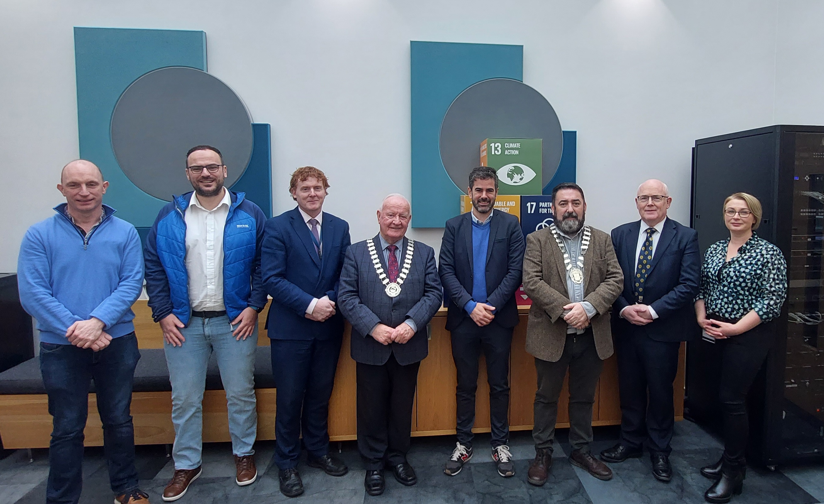 Group photo of Meath County Council's Cathaoirleach Cllr. Tommy Rieilly, Navan MD Cathaoirleach Cllr. Edward Fennessy, Director of Service Dara McGowan, Director of Service Barry Lynch, Mary D'Arcy Climate Change Coordinator, Peter Olwell Climate Action Officer, URBACT Lead Expert Jose Costero, and Eastern Regional Assembly European Officer Dr. Karl Murphy.